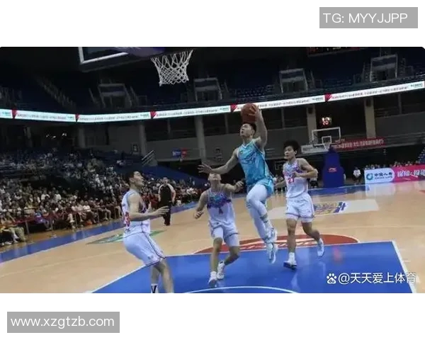 吉林男篮与青岛男篮激战正酣谁能在赛场上笑到最后