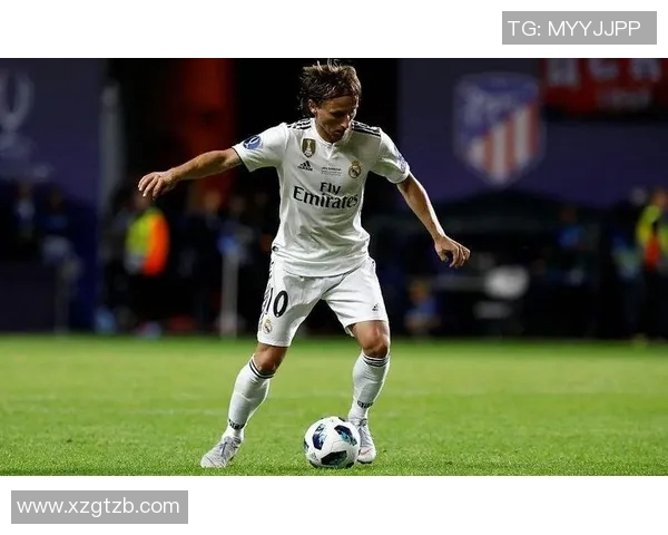 莫德里奇:足球场上的魔术师如何引领球队走向辉煌的传奇之路